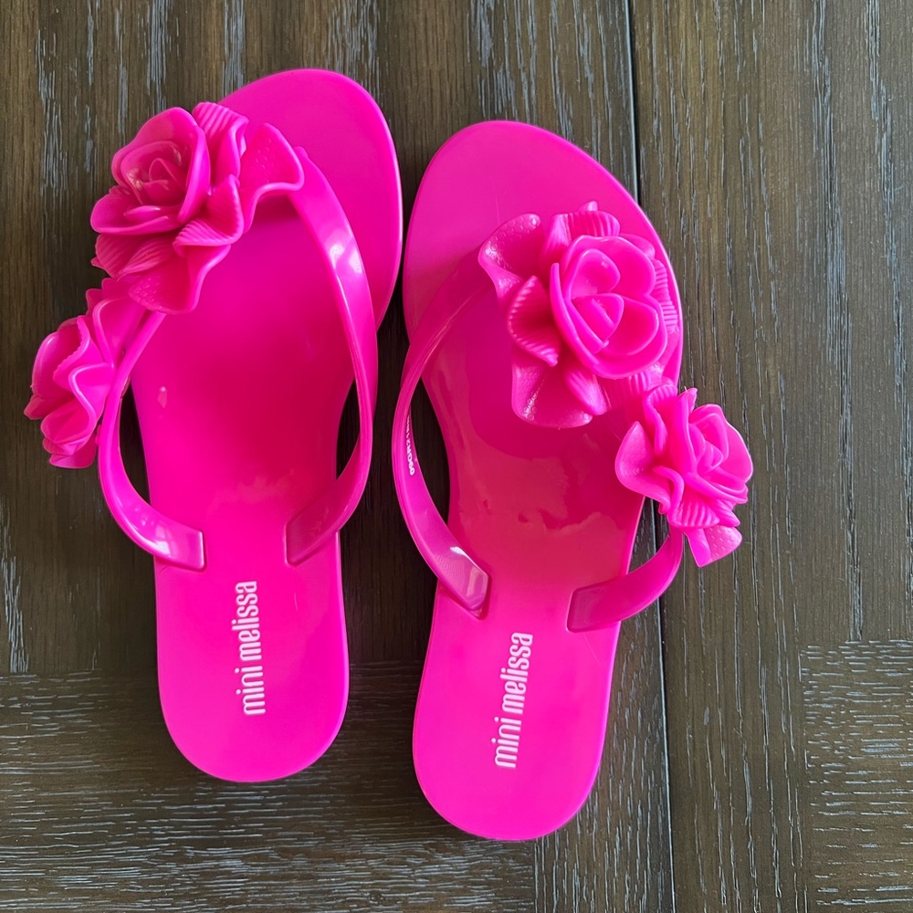 Mini Melissa rose flip flops size 11